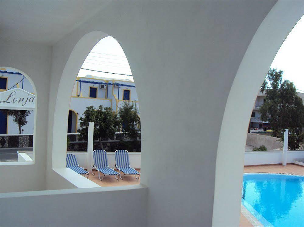 Privee Santorini Hotel Perissa  Exterior photo